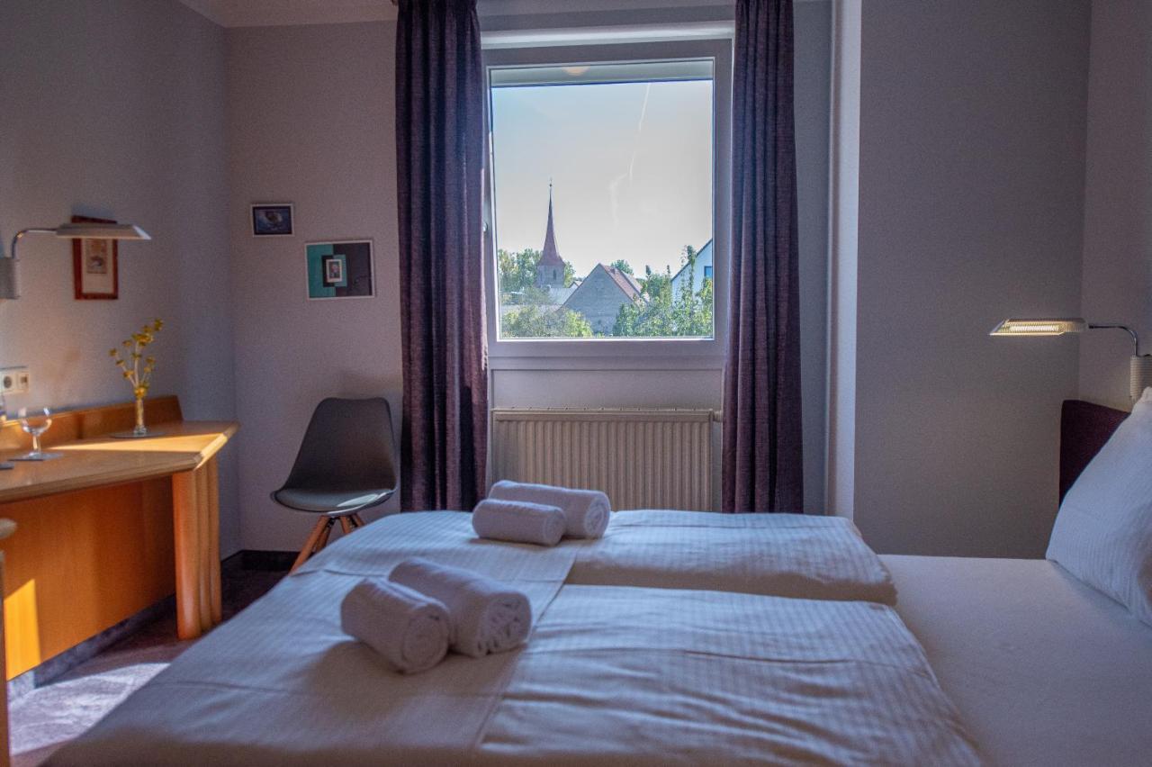 Hotel Lachnerhof Erlangen Bagian luar foto